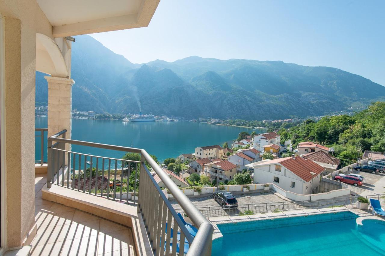 Kotor Vista Apartment A4 Bagian luar foto